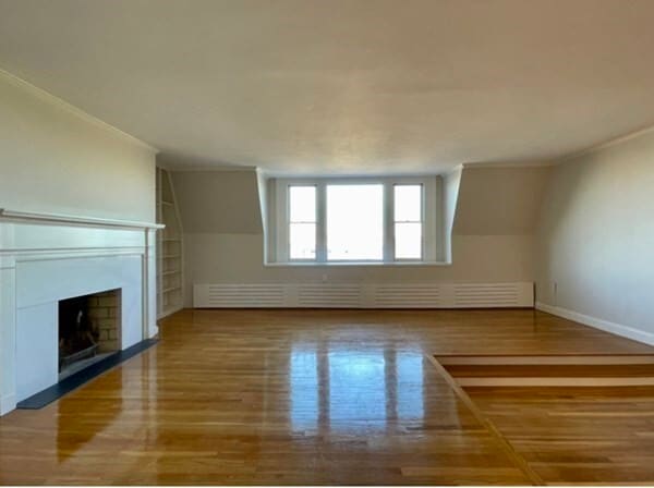 Building Photo - 122 Beacon St