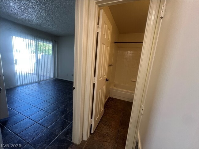 Building Photo - 8940 Clairton Ct