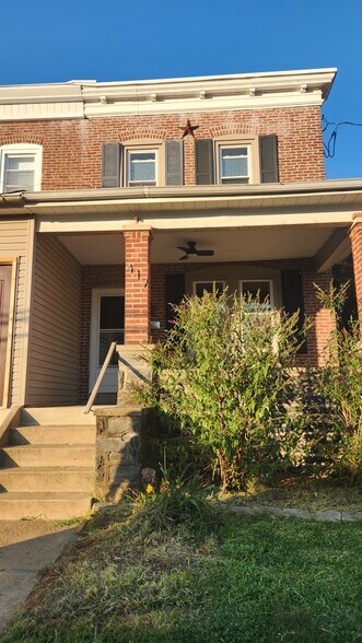 Haverford School District / Single Family Home - 417 Llanerch Ave