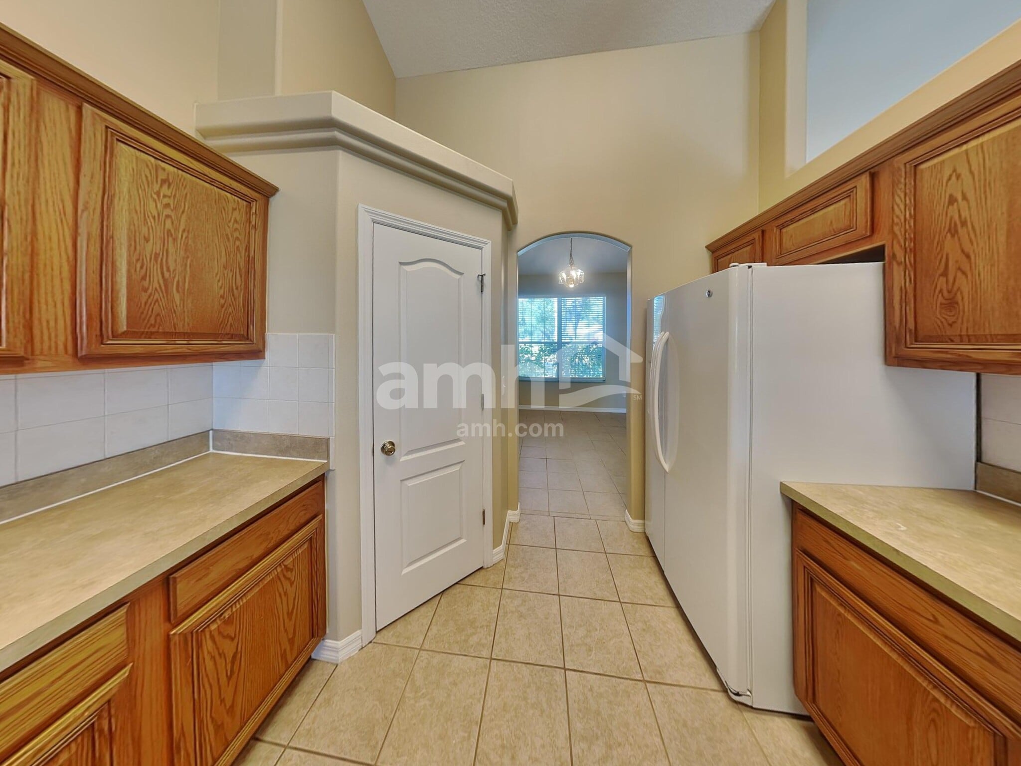 Building Photo - 1075 Princeton Dr