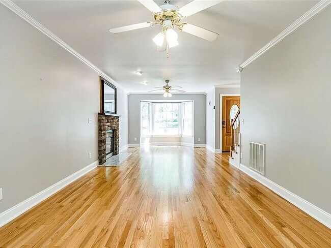 Building Photo - Beautiful 3bd/2bd Home in Wake Forest