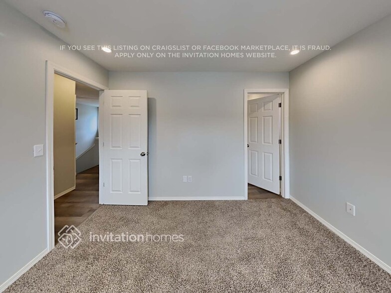 Building Photo - 11105 185th Ave E