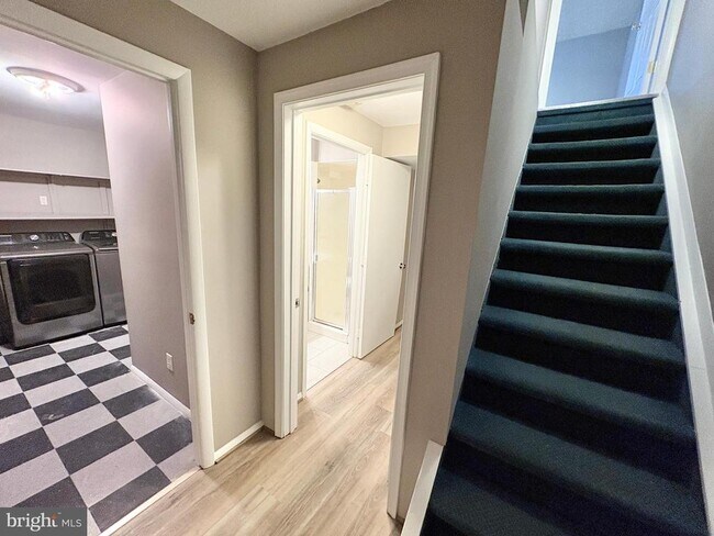 Building Photo - 8263 Burning Forest Ct