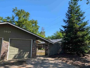 Building Photo - 3821 Oro Bangor Hwy