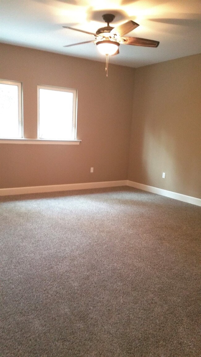 Building Photo - 1812 Ashley Hall Way