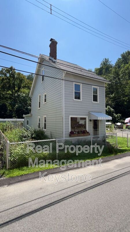 Building Photo - 1271 Lewis St