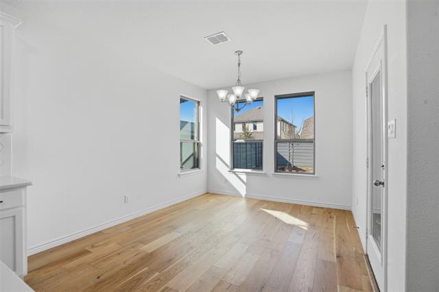 Building Photo - 537 Oakmoss St