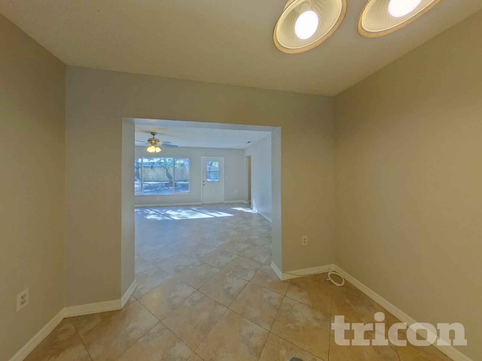 Building Photo - 3133 Swan Ln