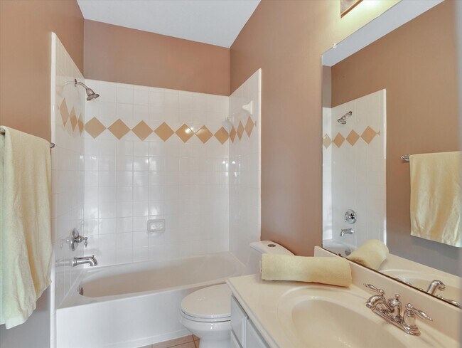 Building Photo - 18011 Darling Point Ct