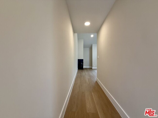 Building Photo - 3750 Glendon Ave