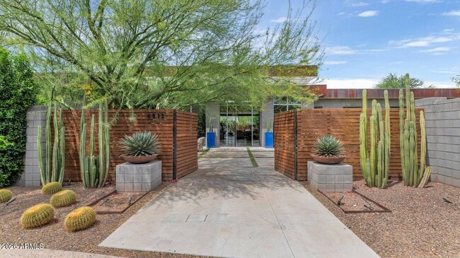 Building Photo - 4912 N 45th St