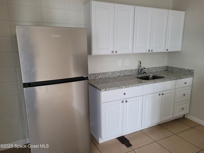 Building Photo - 130 Bouganvillea Dr