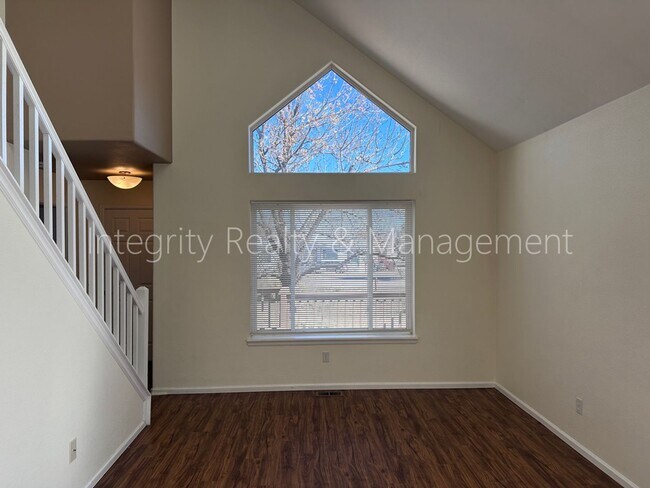 Building Photo - 442 Antero St