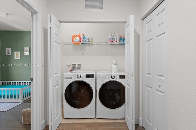 Building Photo - 17619 SW 153rd Path