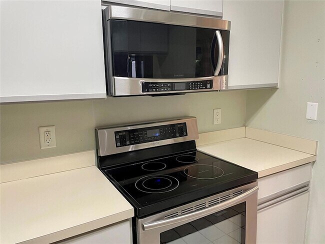 Building Photo - 2564 Islander Ct