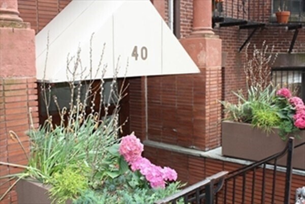 Building Photo - 40 St Botolph St