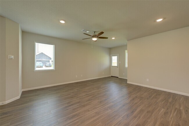 Building Photo - 13856 Goldeye Dr