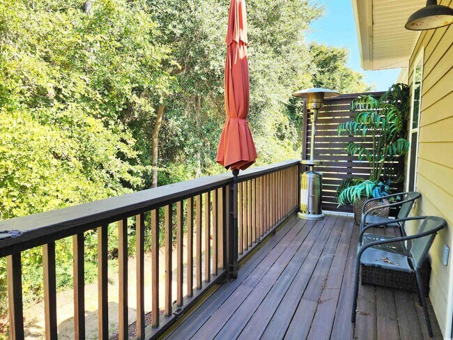 Building Photo - 72 Weatherboard Court