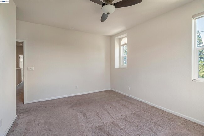Building Photo - 1139 Genco Terrace
