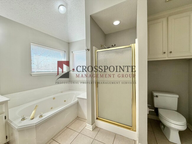 Building Photo - Tour Today! Charming 3-Bedroom, 2-Bath Home with Cozy Fireplace!