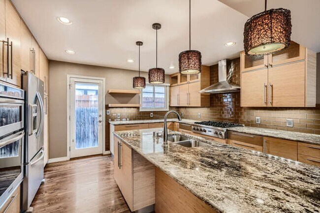 Building Photo - Beautiful Cherry Creek Home- Great Location! Low maintenance yard! Flexible Move In Date