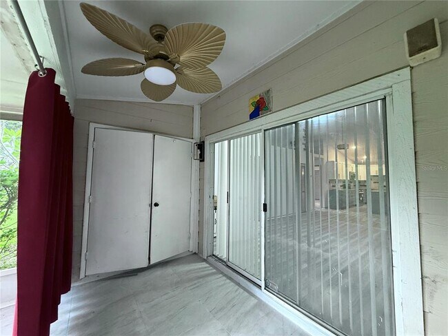 Building Photo - 2416 Hounds Trail