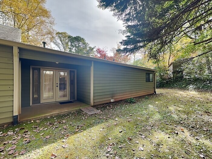 Building Photo - 4569 S Landing Dr