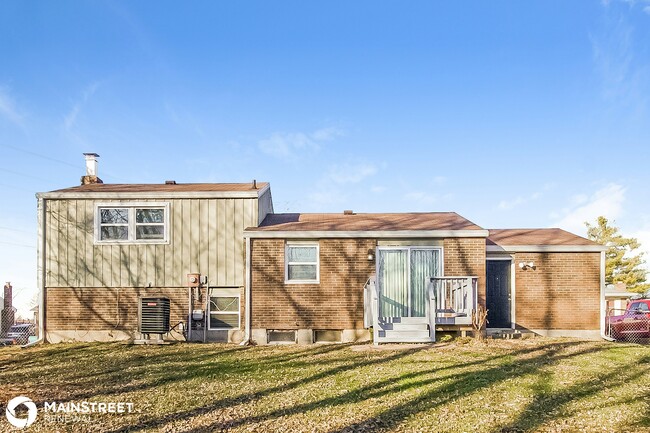 Building Photo - 5921 Antoneli Dr