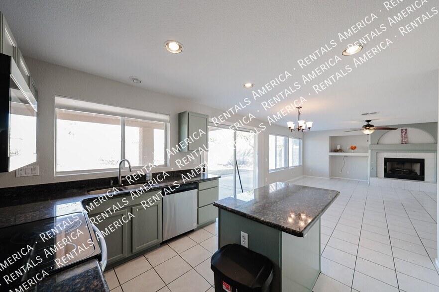 Building Photo - 19505 N 55th Dr