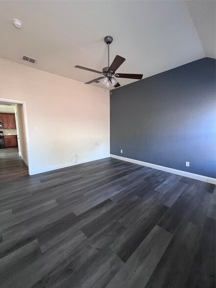 Building Photo - 13728 Village Vista Dr