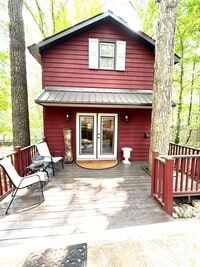 Building Photo - 3899 Spinnaker Way