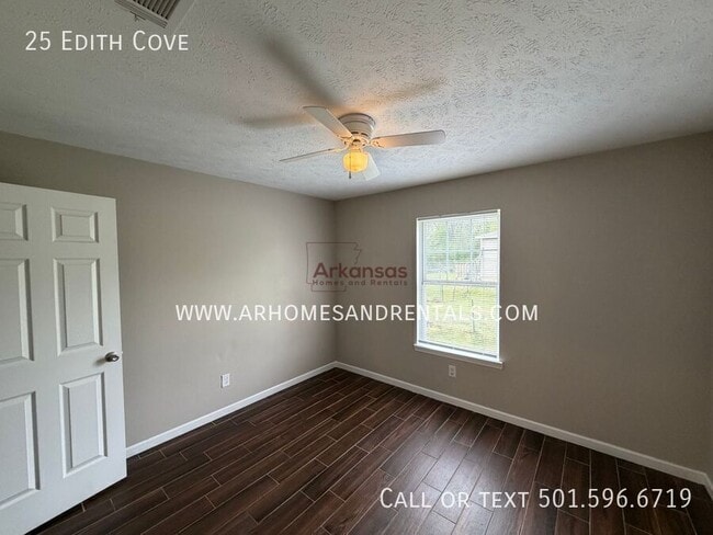 Building Photo - 25 Edith Cv