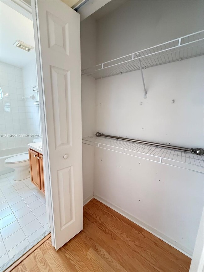 Building Photo - 7337 Smithbrooke Dr