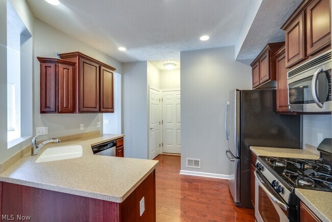 Building Photo - 3955 Gardiner Run