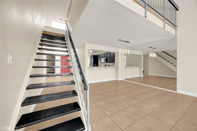 Building Photo - 3740 S Bear St