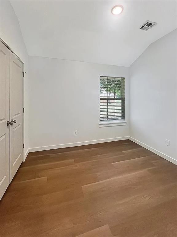 Building Photo - 2106 Charles Whitlow Ave