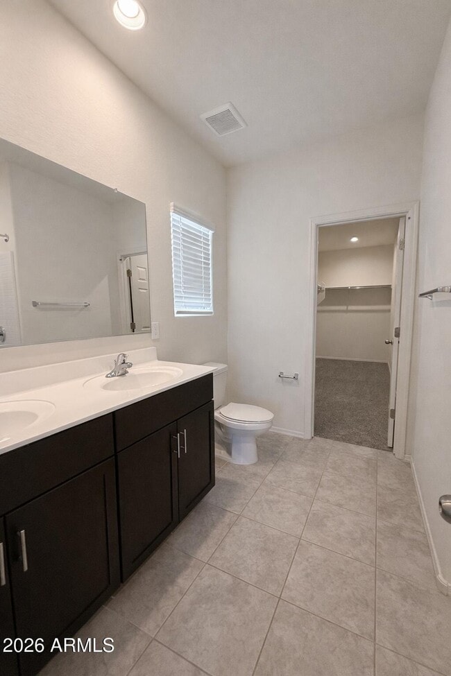 Building Photo - 5032 S 251st Dr