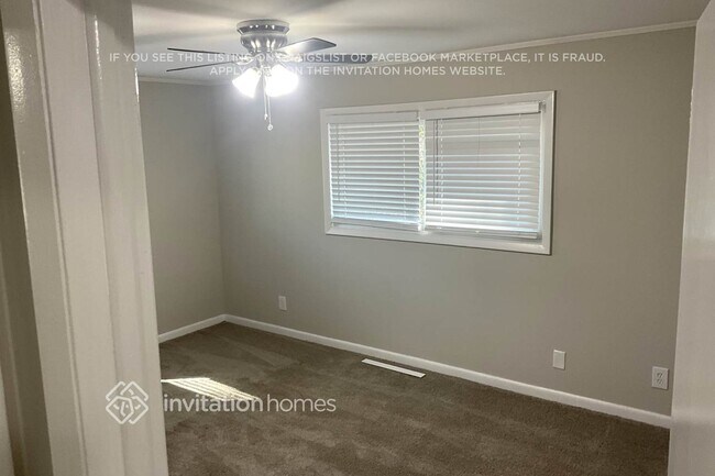 Building Photo - 3697 Glen Falls Dr