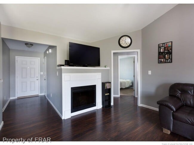 Building Photo - 476 Blackhawk Lane