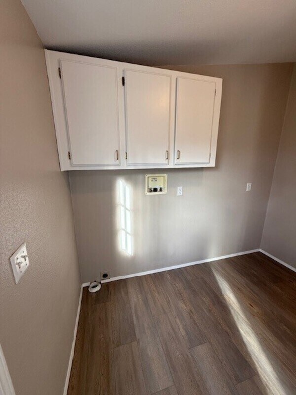 Building Photo - 5556 Rock Rd