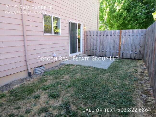 Building Photo - 2115 Sam Parrett Dr