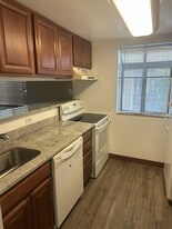 Building Photo - 3051 S Ursula Cir