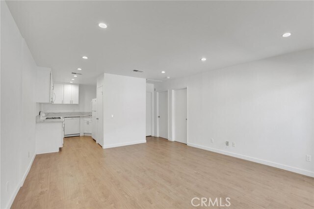 Building Photo - 1117 Linden Ave