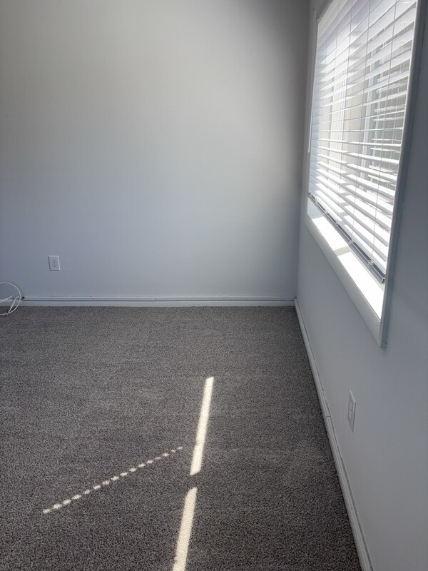 Building Photo - 5604 Crenshaw Rd