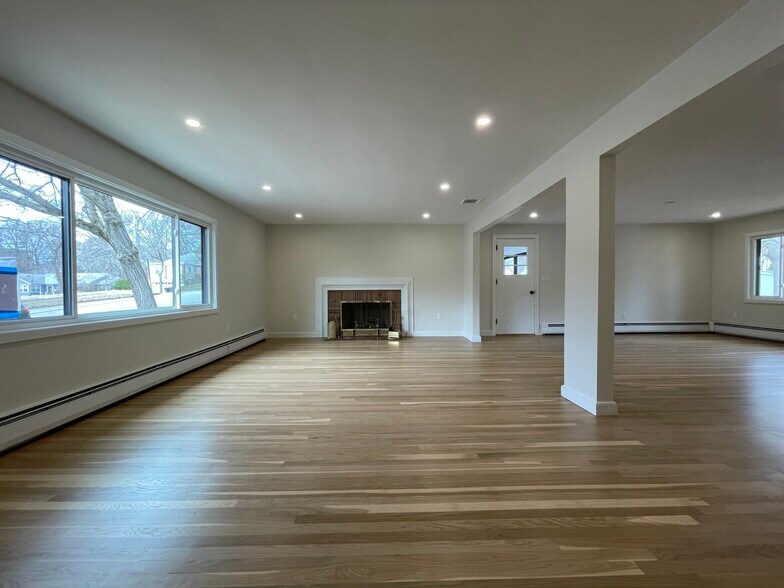 Building Photo - 46 Woodcliff Rd