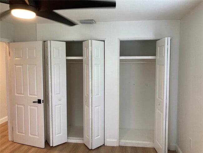 Building Photo - 7131 Orpine Dr N