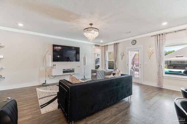 Building Photo - 6076 Cherry Hill Cir