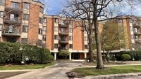 Building Photo - 835 Judson Ave