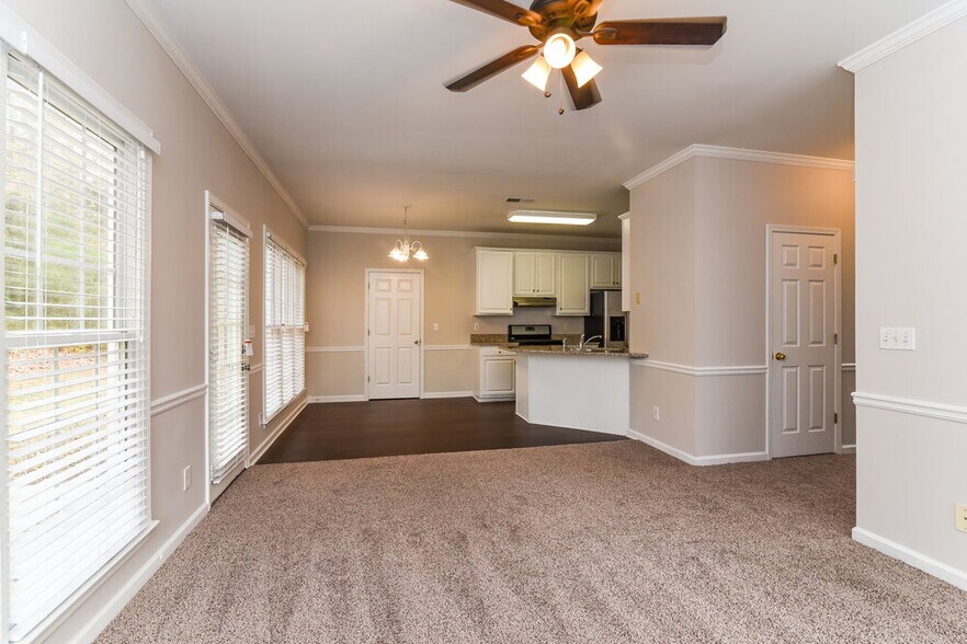 Building Photo - 2962 Spotted Pony Ct NW