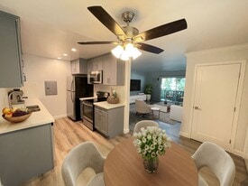 Building Photo - 9612 Lucerne Ave